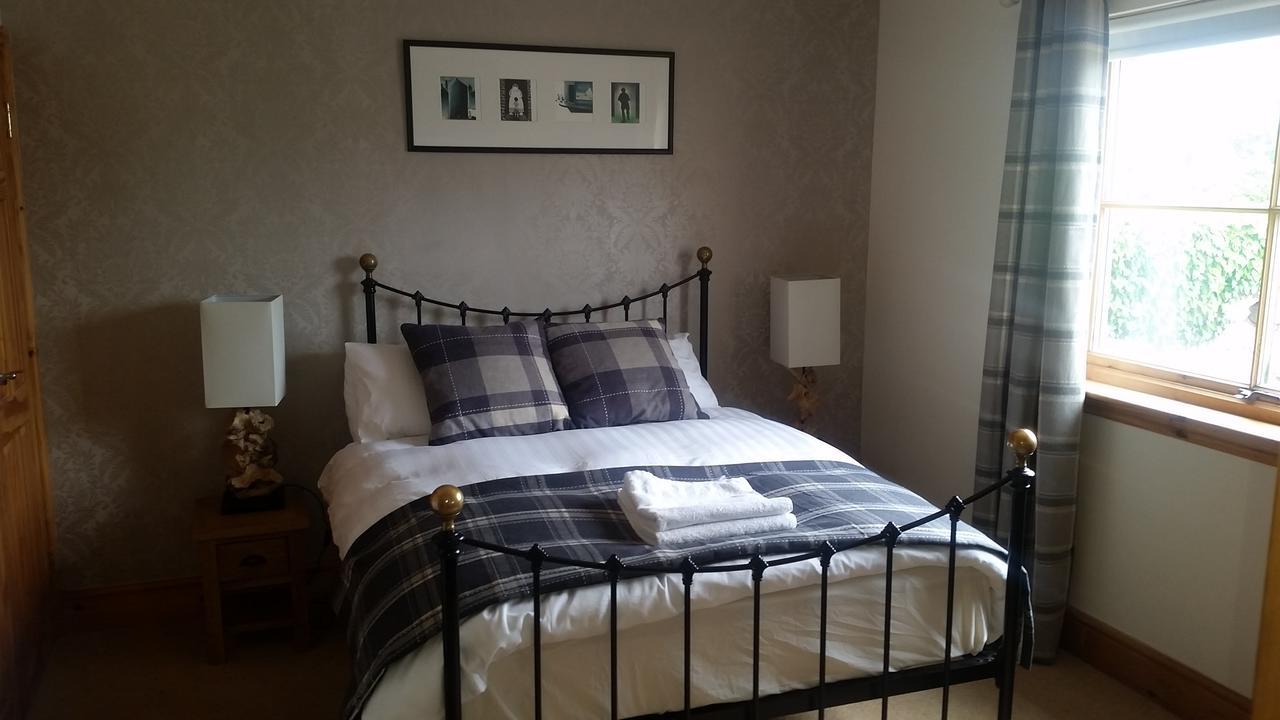 The Birdcage Guest House Cornhill on Tweed Exterior foto